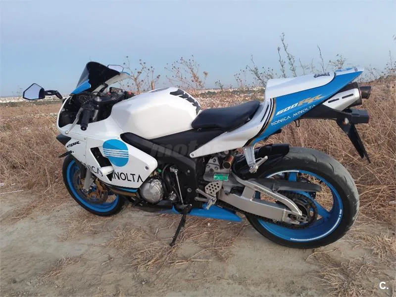 Honda CBR600RR 2000 € 2004 Sevilla - 1