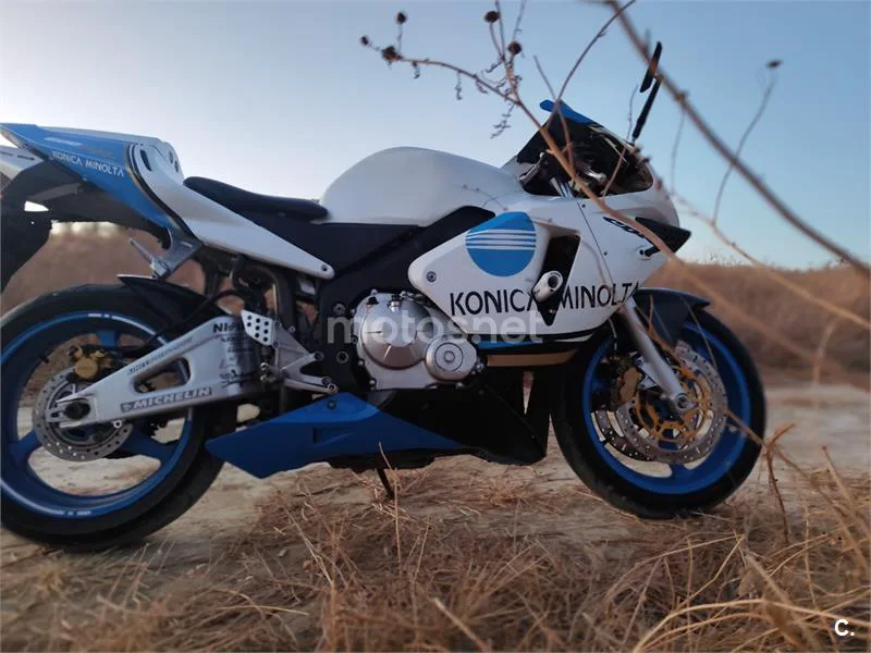 Honda CBR600RR - Vista 8