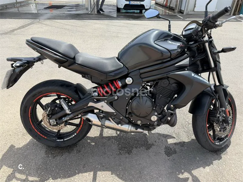 Kawasaki ER-6n - Vista 3