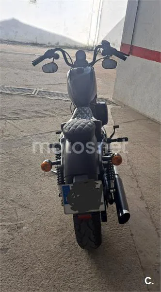 Harley-Davidson Sportster Iron 883 – Vista 3