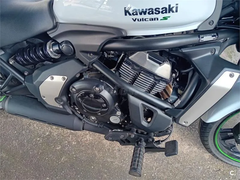 Kawasaki Vulcan S – Vista 7