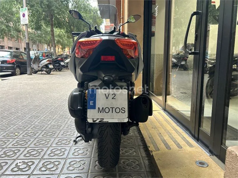 Yamaha XMAX 300 – Vista 5