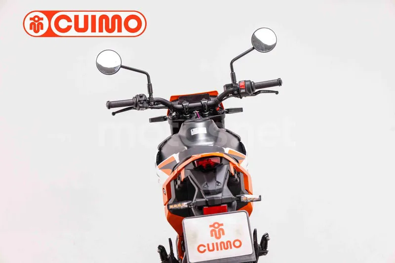 KTM 390 – Vista 13