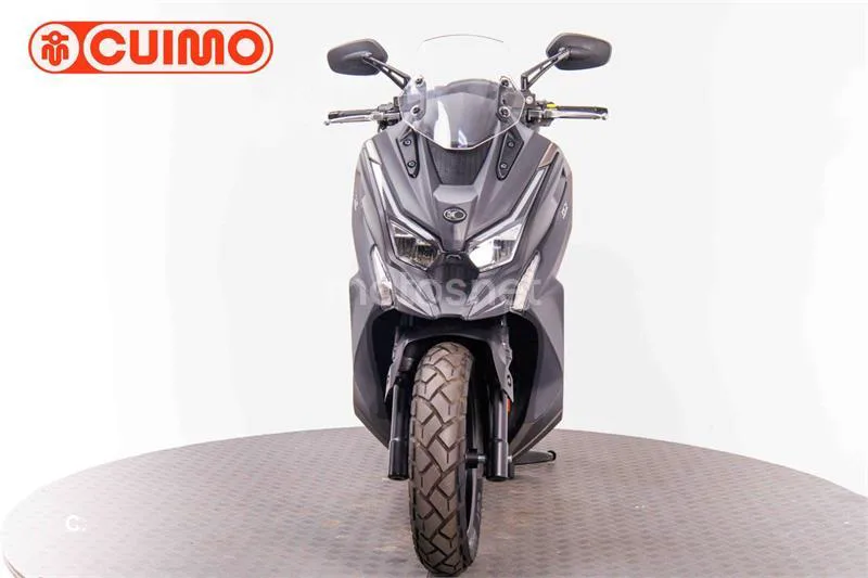 Kymco DTX 350 – Vista 10