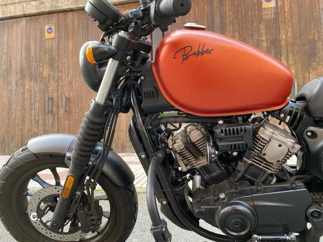 Hyosung Aquila GV 125 S – Vista 2