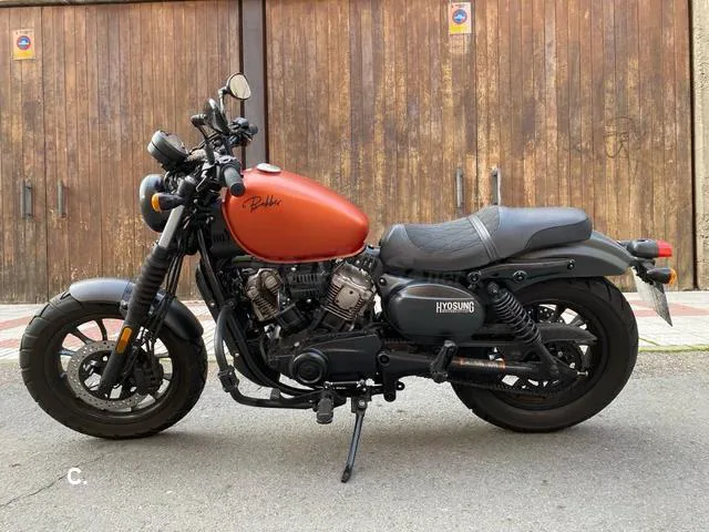 Hyosung Aquila GV 125 S – Vista 7