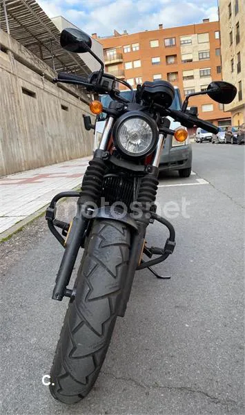 Hyosung Aquila GV 125 S – Vista 10