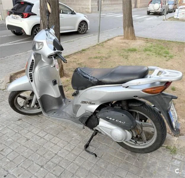 Honda SH 150i – Vista 6