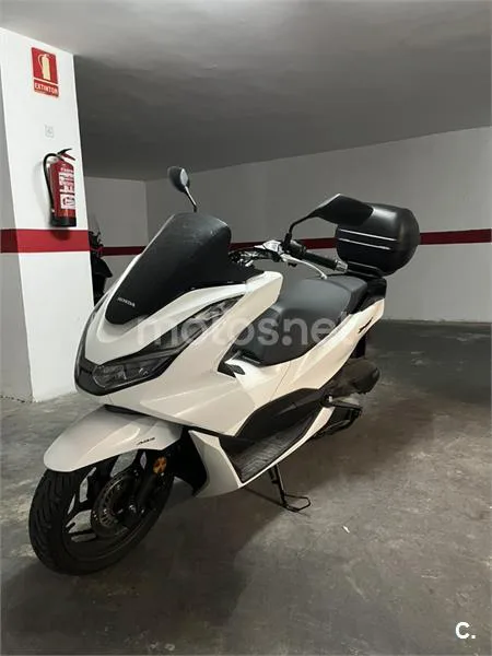 Honda PCX 125 – Vista 2