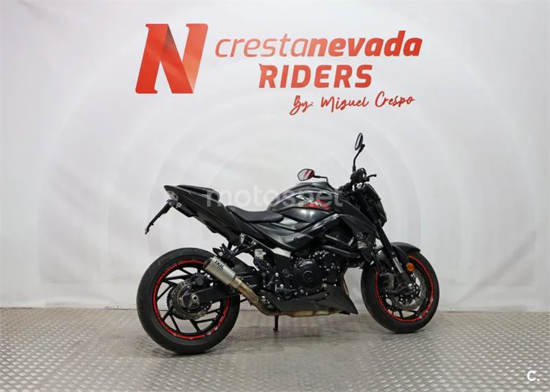 Suzuki GSX-S750 – Vista 11