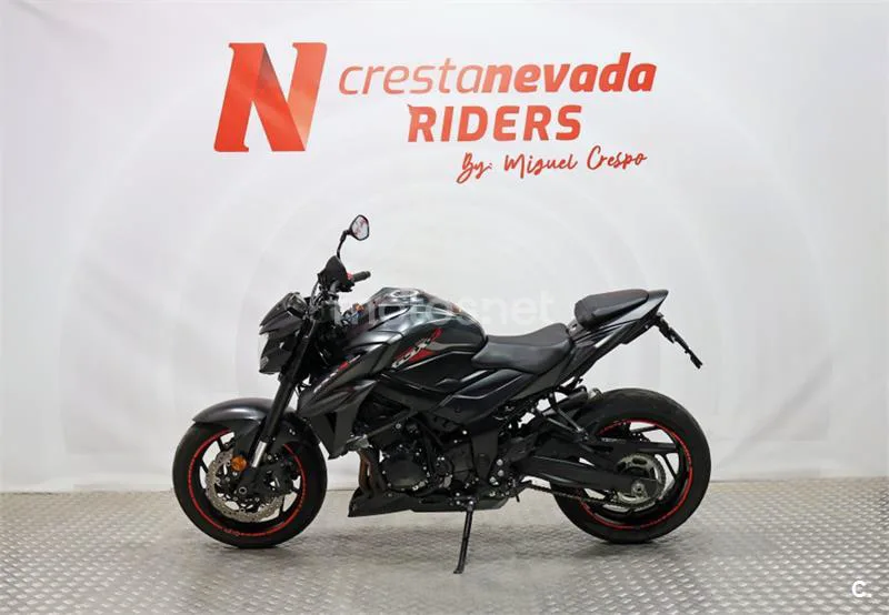 Suzuki GSX-S750 – Vista 3