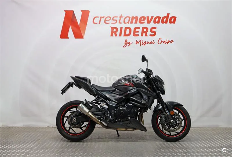 Suzuki GSX-S750 – Vista 7