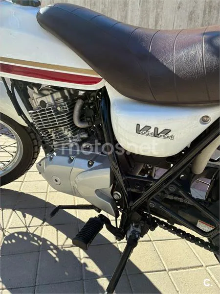 Suzuki VanVan 125 – Vista 4