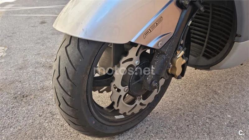 Yamaha TMAX 500 – Vista 8