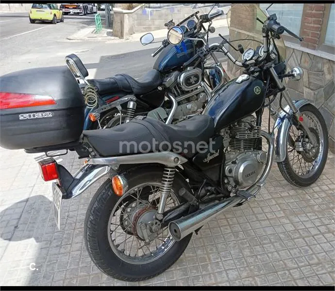 Yamaha SR 250 Special – Vista 2