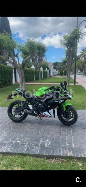 Kawasaki Ninja 650 – Vista 2