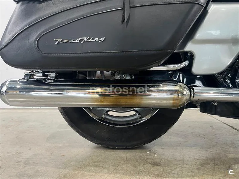Harley-Davidson Road King – Vista 13