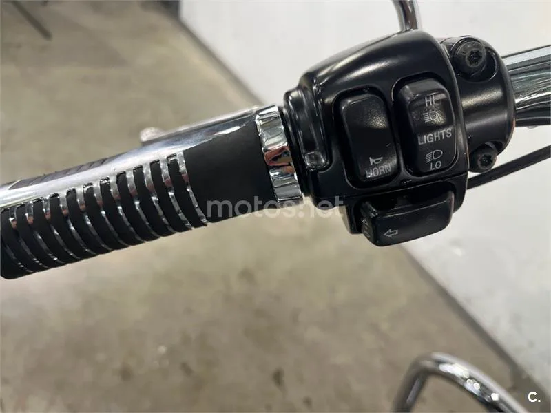Harley-Davidson Road King – Vista 24