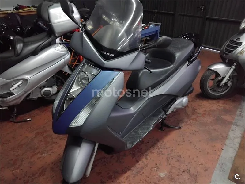 Honda FES 125 Pantheon 1100 € 2006 Pontevedra - 2