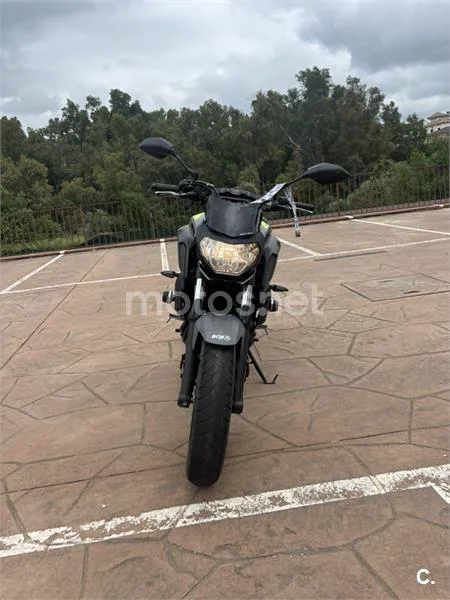 Yamaha MT-07 – Vista 3