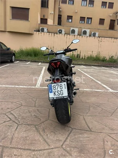 Yamaha MT-07 – Vista 5