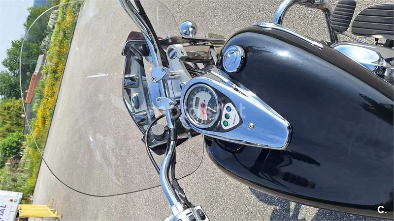 Kawasaki VN 900 Classic – Vista 7
