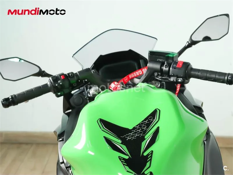 Kawasaki Ninja 650 – Vista 11