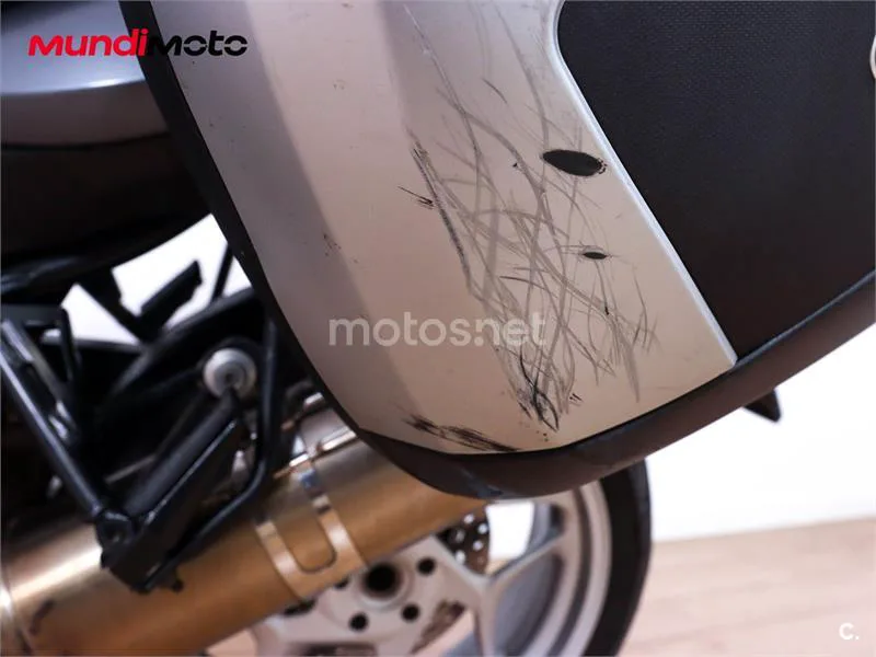 BMW F 800 ST – Vista 15