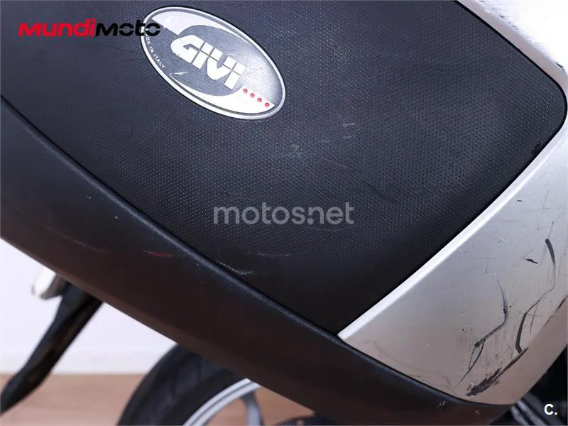 BMW F 800 ST – Vista 24