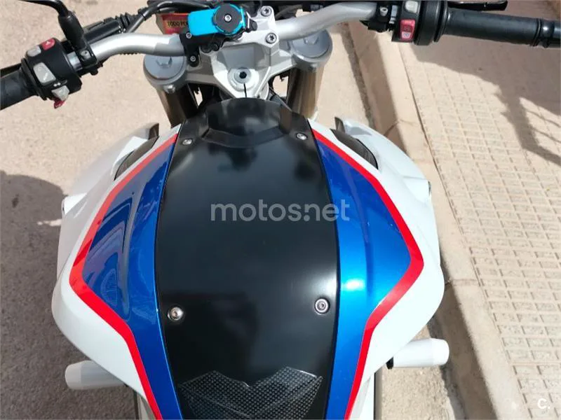 BMW F 800 R - Vista 7