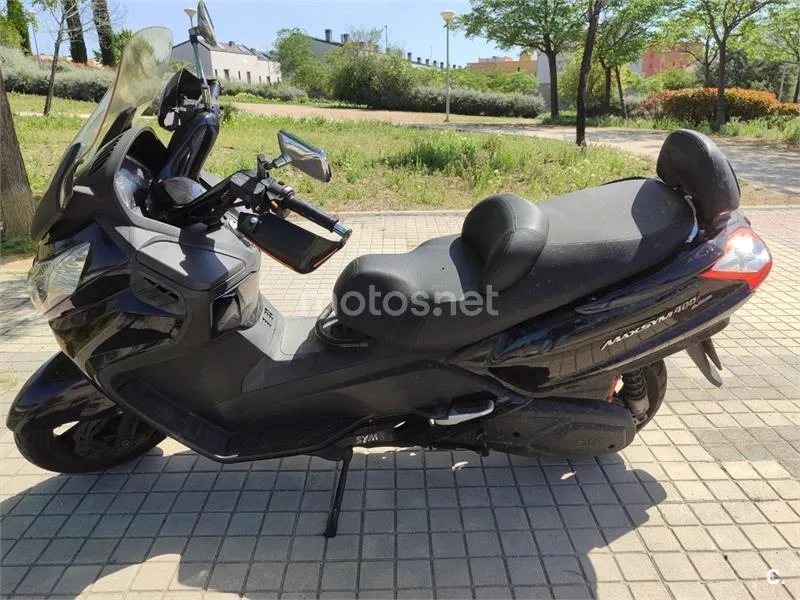 SYM Maxsym 400 – Vista 5