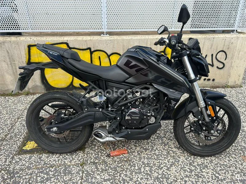 Voge 125 R – Vista 3