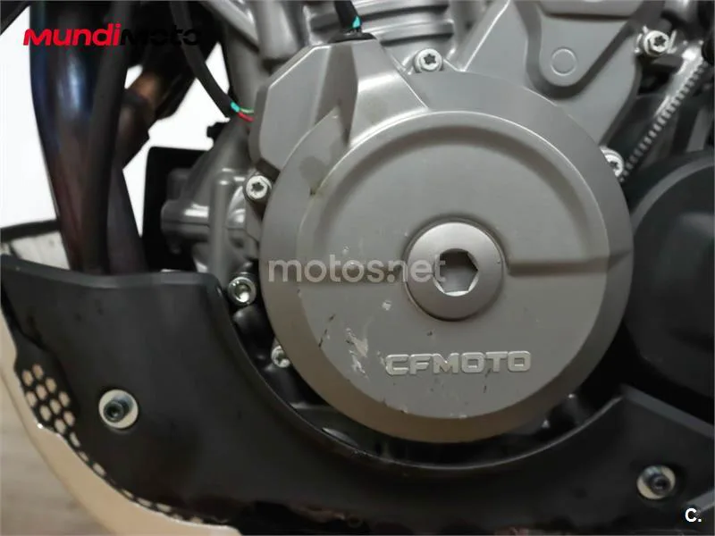 CFMOTO 800MT – Vista 24