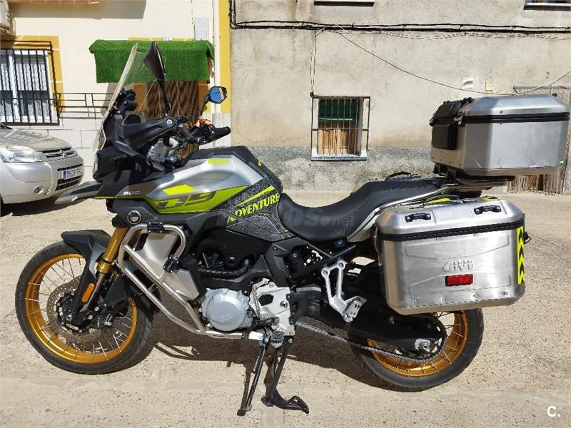 Voge 900 DSX – Vista 2