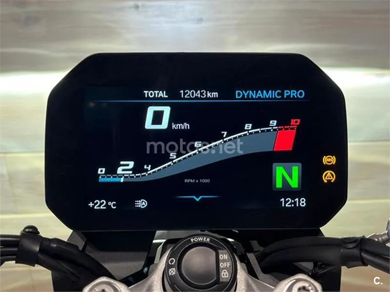 BMW F 900 R – Vista 13