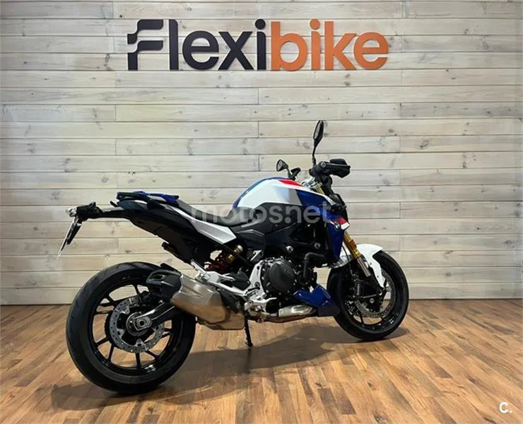 BMW F 900 R – Vista 4