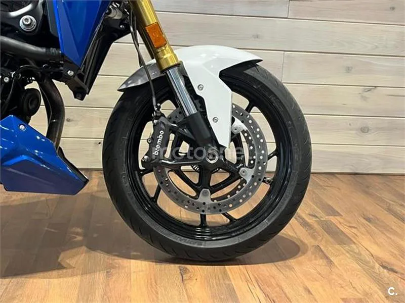 BMW F 900 R – Vista 9