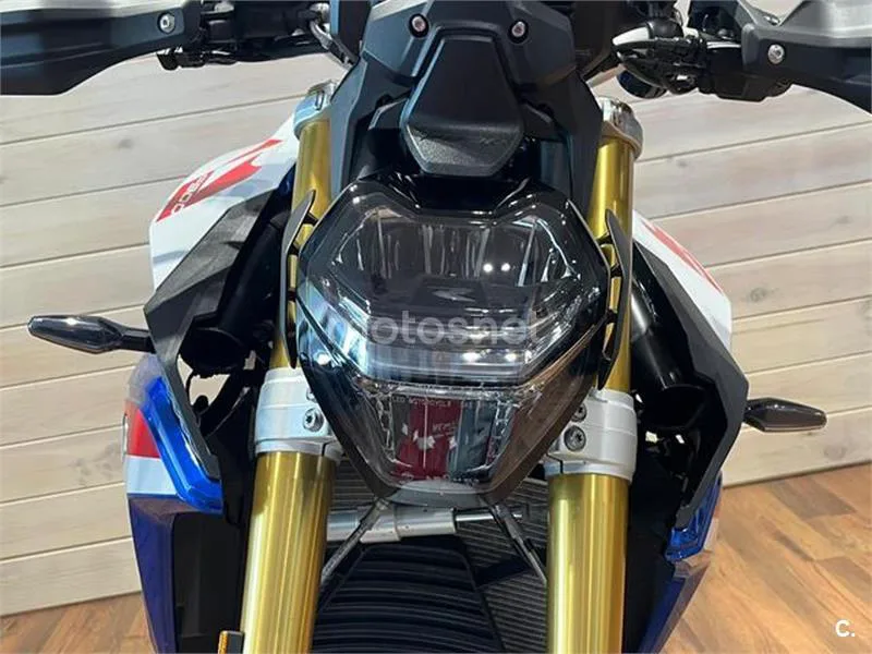 BMW F 900 R – Vista 10