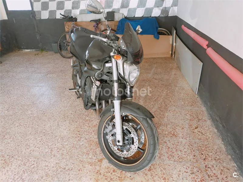 Yamaha FZ6 – Vista 2