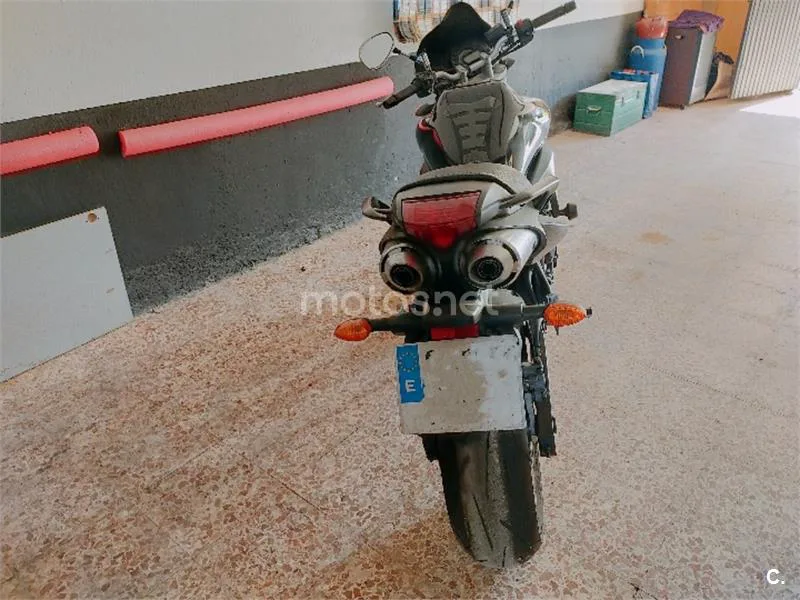Yamaha FZ6 – Vista 3