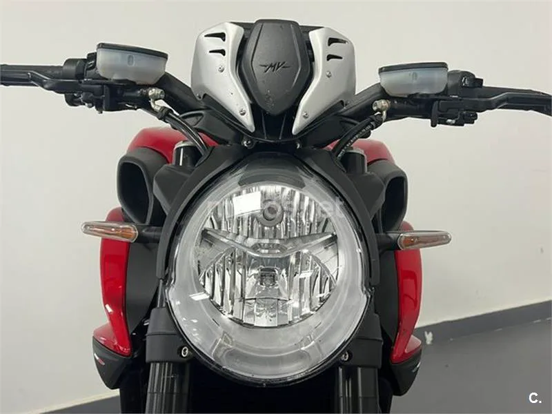 MV Agusta Dragster 800 – Vista 10