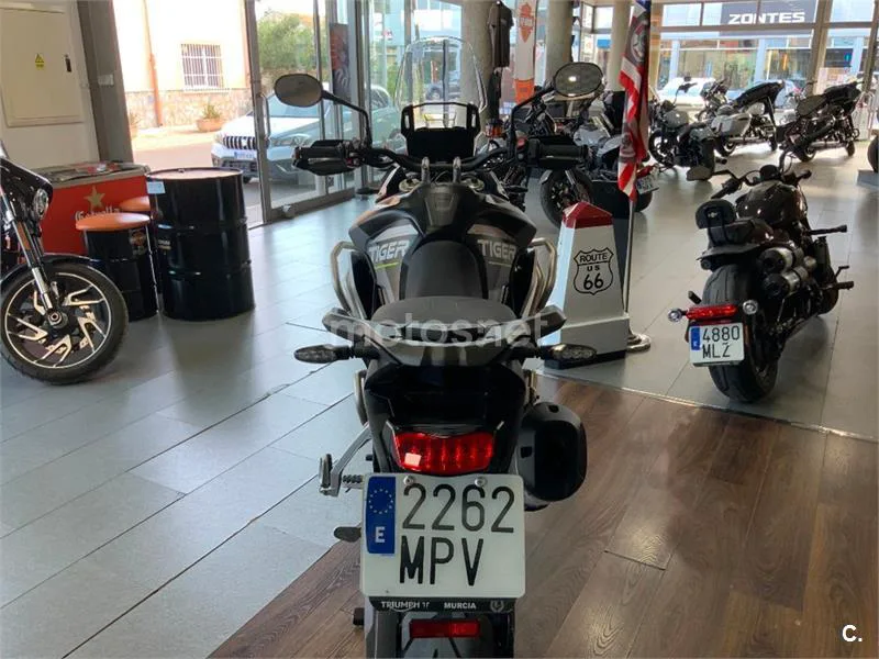 Triumph Tiger 900 – Vista 11