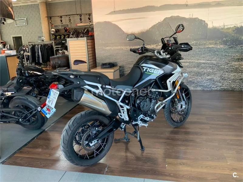 Triumph Tiger 900 – Vista 3