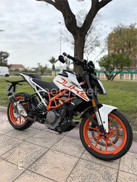 KTM 390 – Vista 3