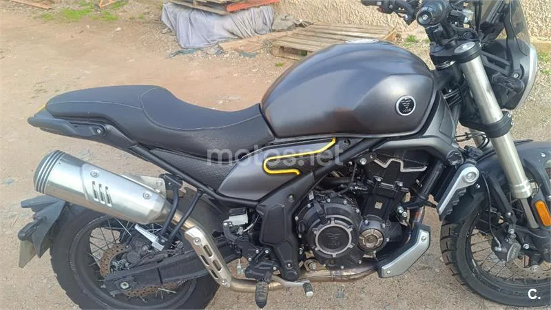 Voge 525 ACX – Vista 3