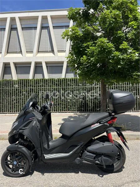 Piaggio MP3 – Vista 2