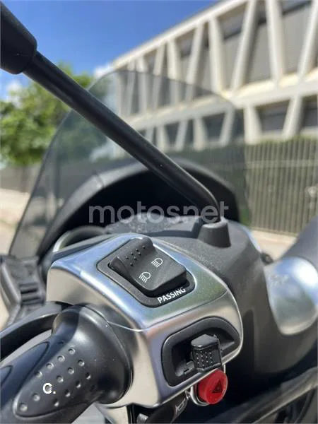 Piaggio MP3 – Vista 5