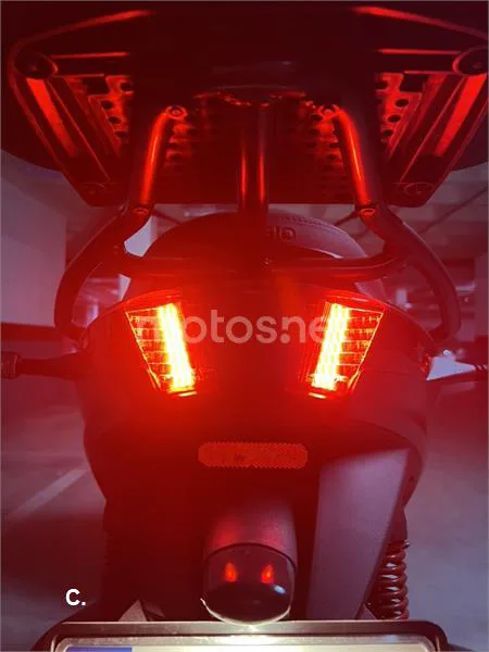 Piaggio MP3 – Vista 9