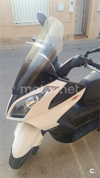 Kymco Super Dink 125i – Vista 12