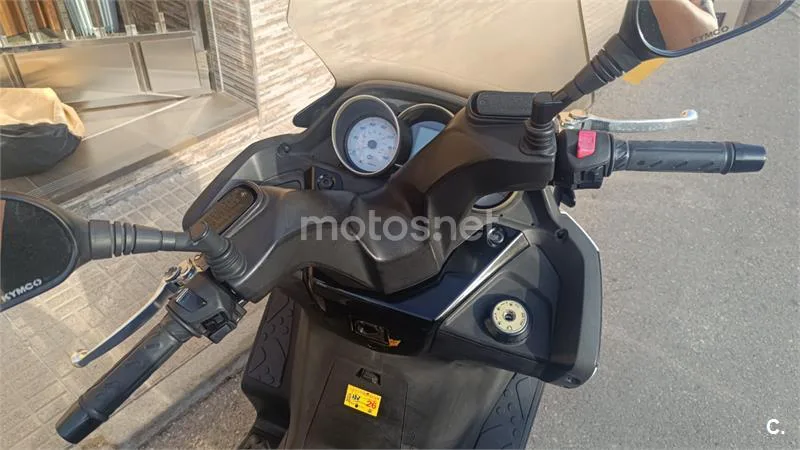 Kymco Super Dink 125i – Vista 14